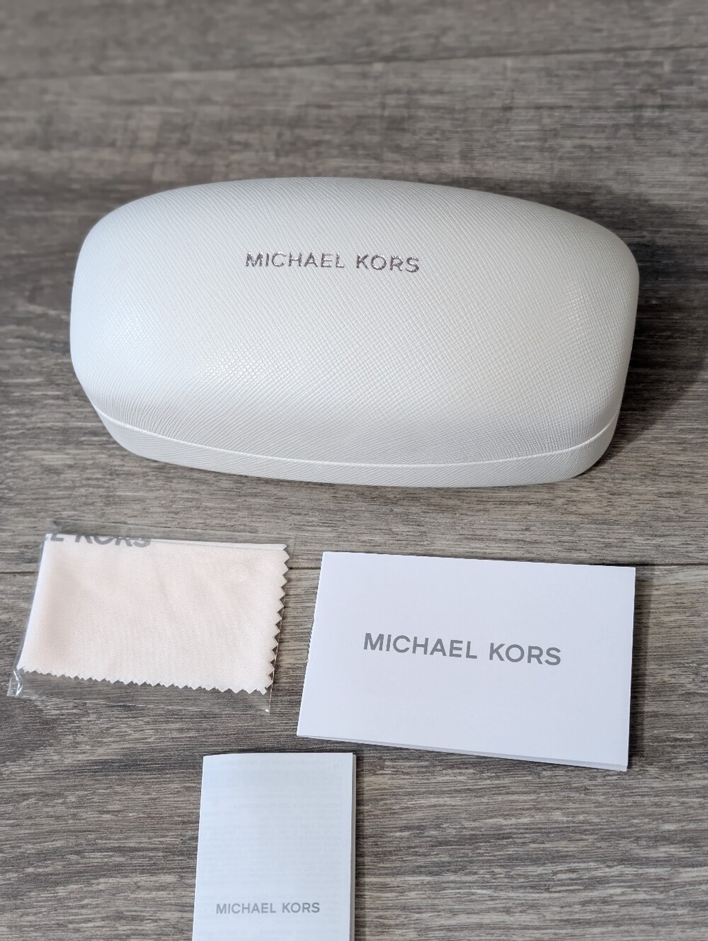 Michael Kors White Sunglasses Case w/ Cloth & Authenticity Card